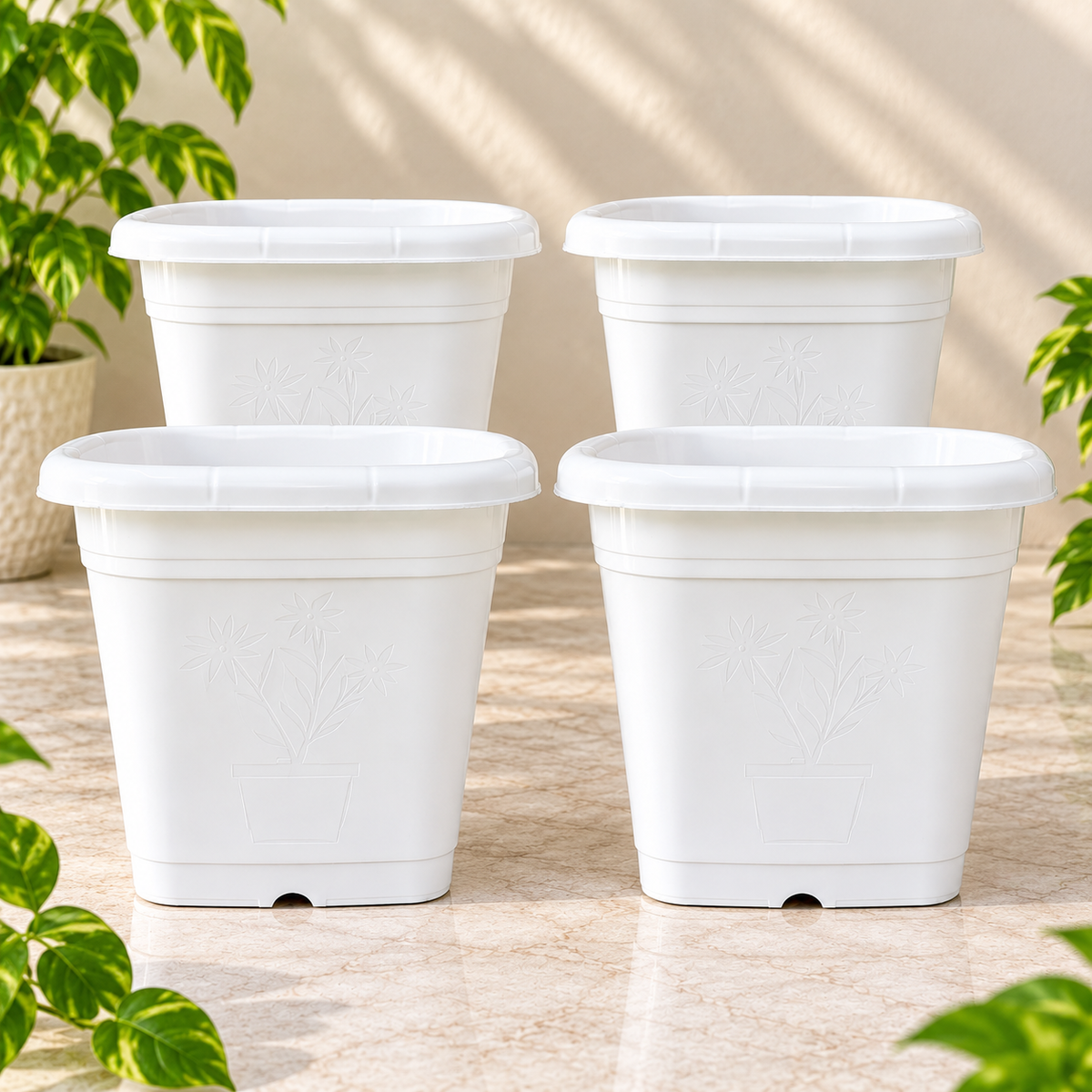 Set of 5 Plastic Pots, 10 Inch Width - 9 Inch Height