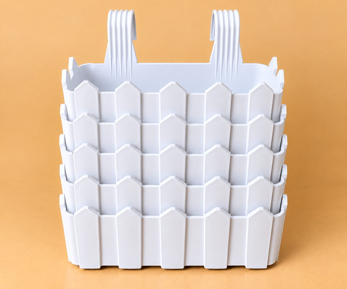 Set of 5 Hanging Plastic Pots,  11 Inch Length -  6 Inch Height - 5 Inch Width